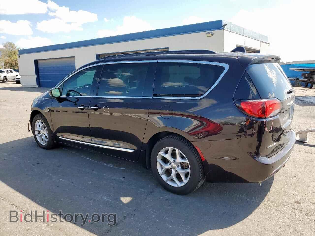 2017 CHRYSLER PACIFICA - VIN: 2C4RC1BG6HR670023 - Photo 2
