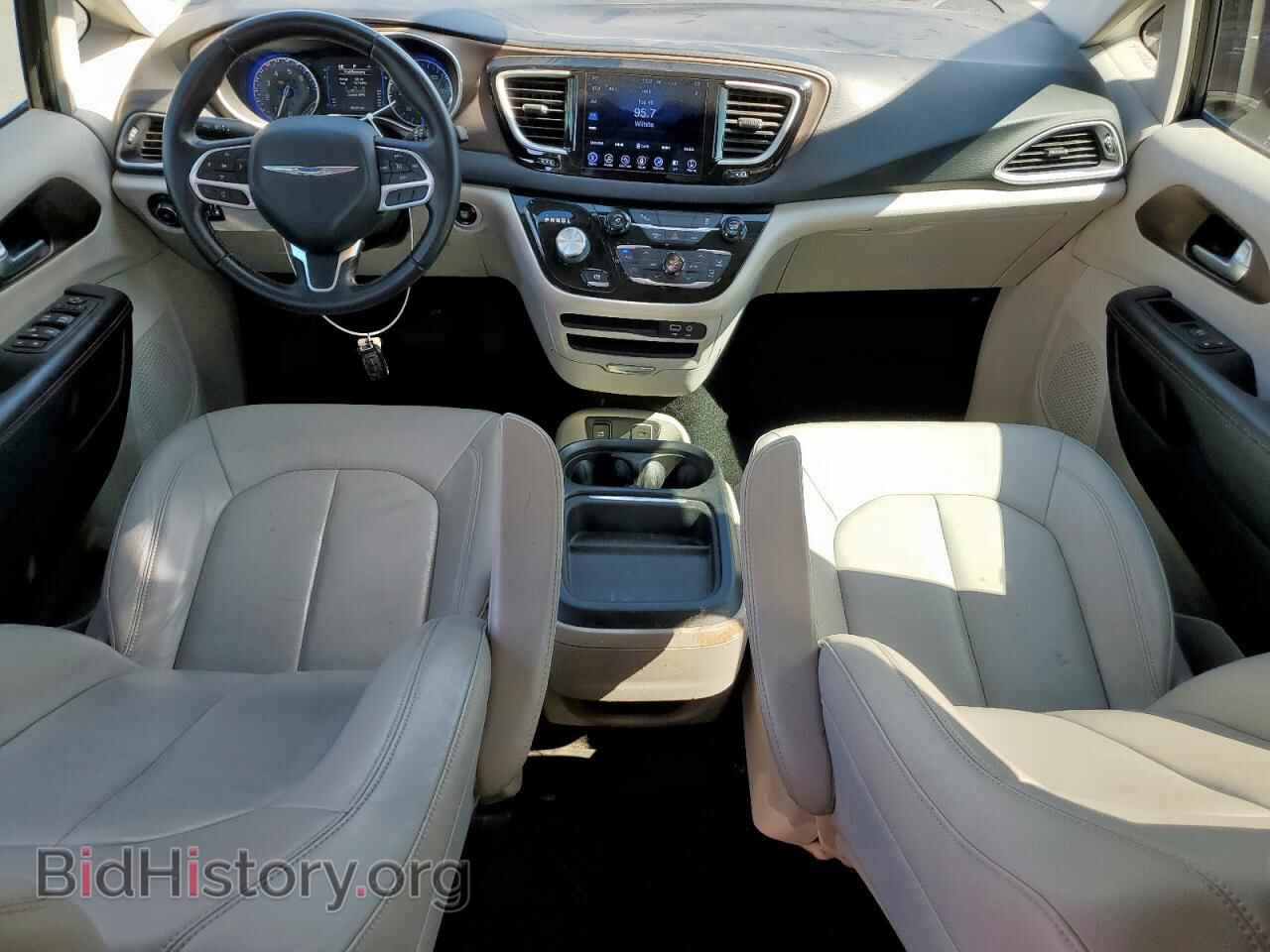 2017 CHRYSLER PACIFICA - VIN: 2C4RC1BG6HR670023 - Photo 8