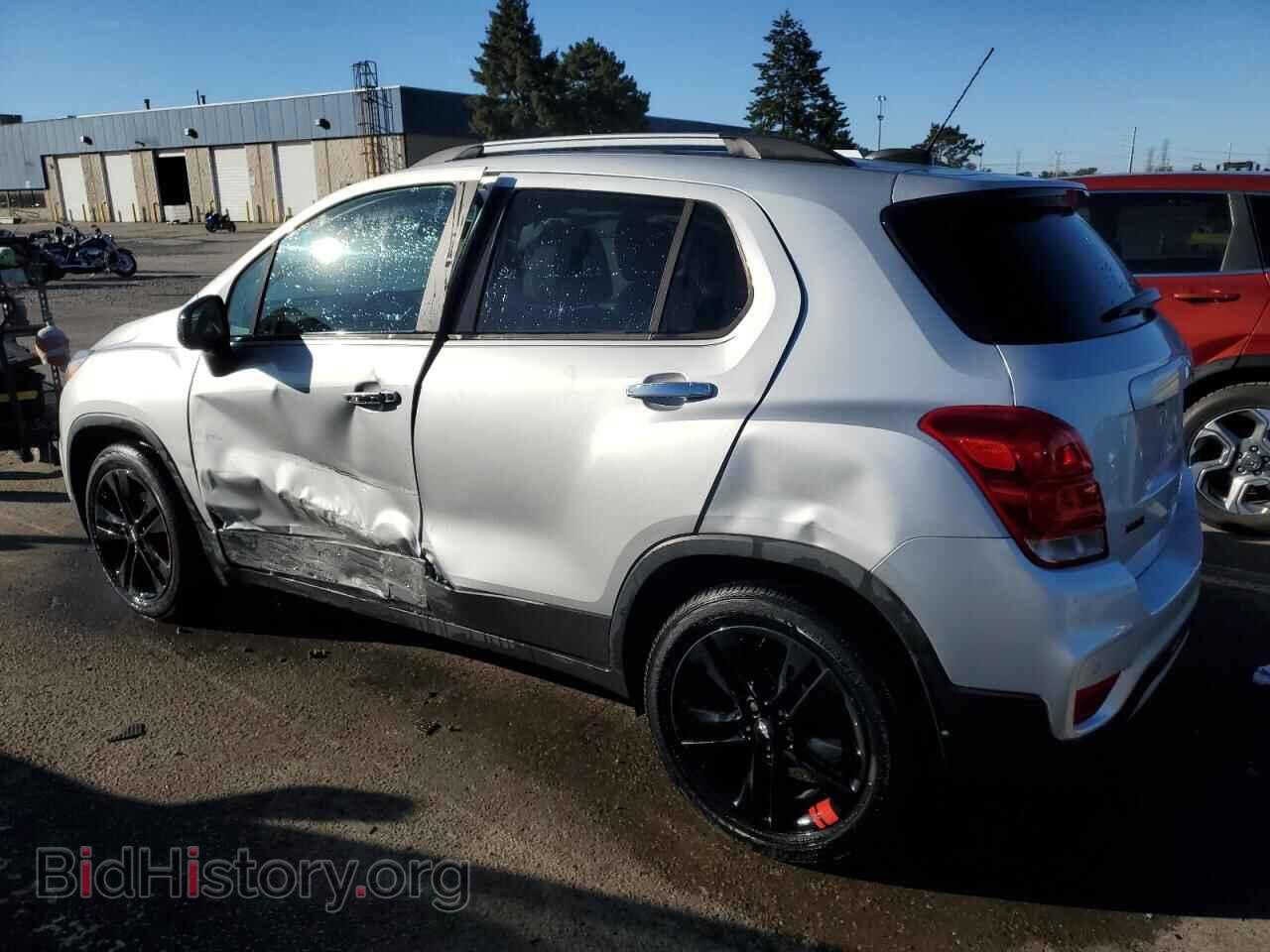 2019 CHEVROLET TRAX - VIN: 3GNCJLSB3KL211927 - Фото 2