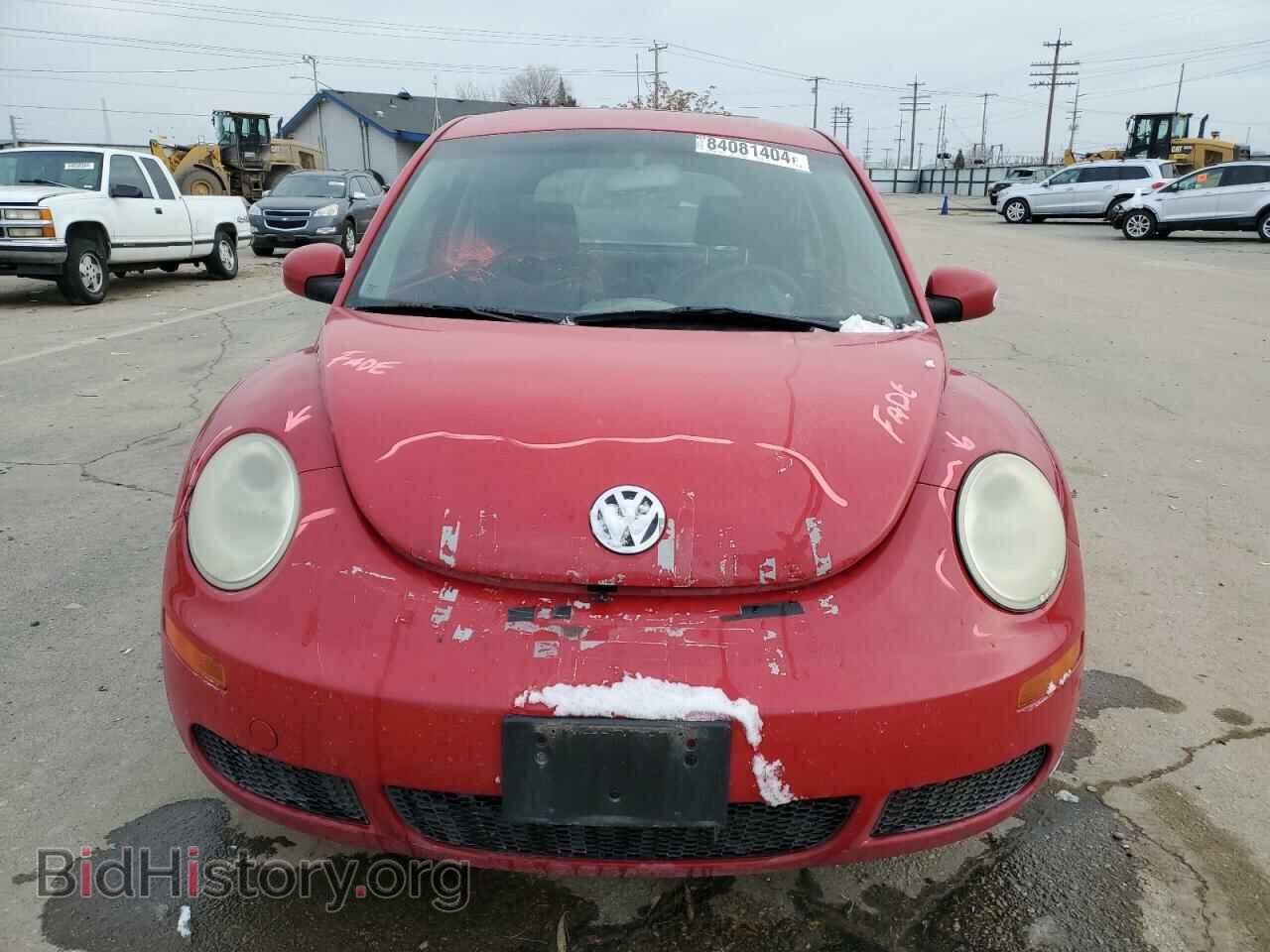 2010 VOLKSWAGEN BEETLE - VIN: 3VWPW3AG6AM008674 - Фото 5