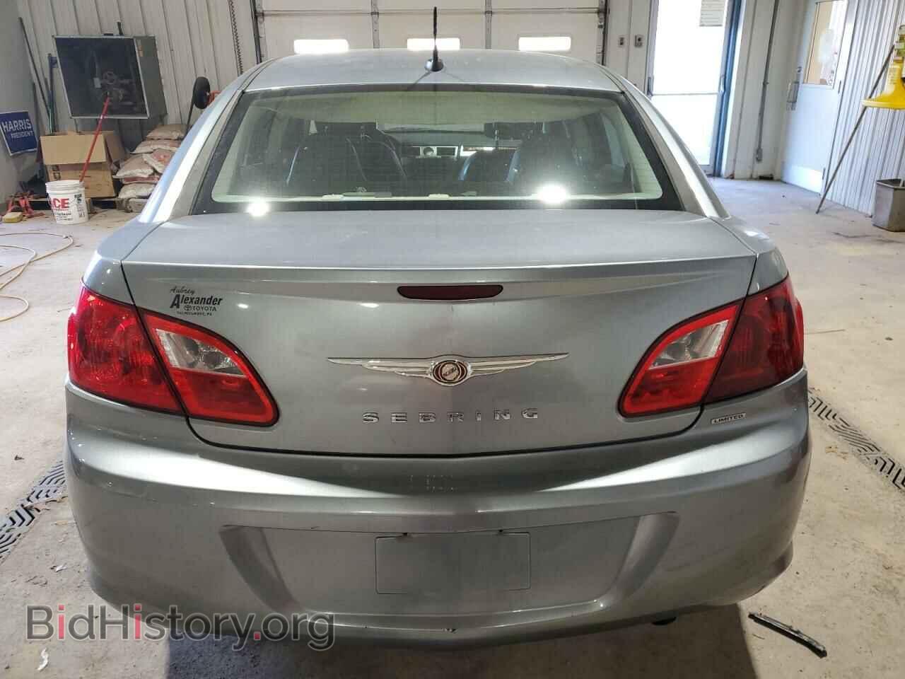 2010 CHRYSLER SEBRING - VIN: 1C3CC5FB2AN217908 - Фото 6