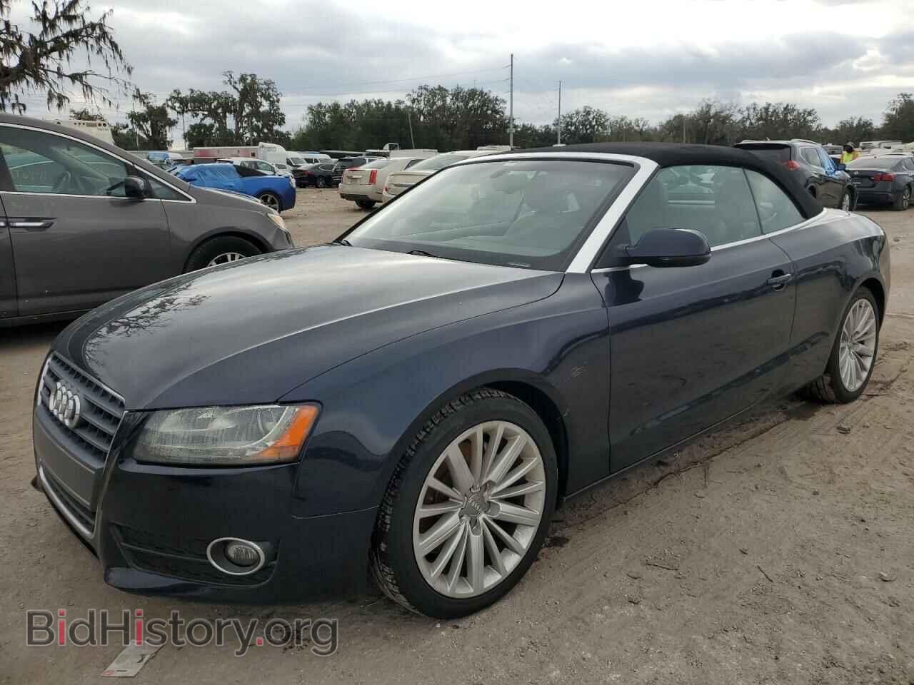 Photo WAULFAFH5BN006099 - AUDI A5 2011