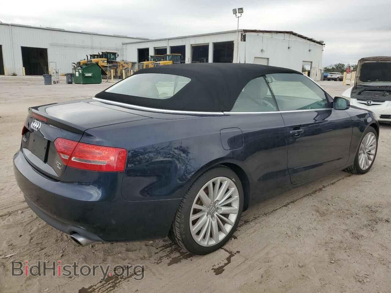 2011 AUDI A5 - VIN: WAULFAFH5BN006099 - Фото 3