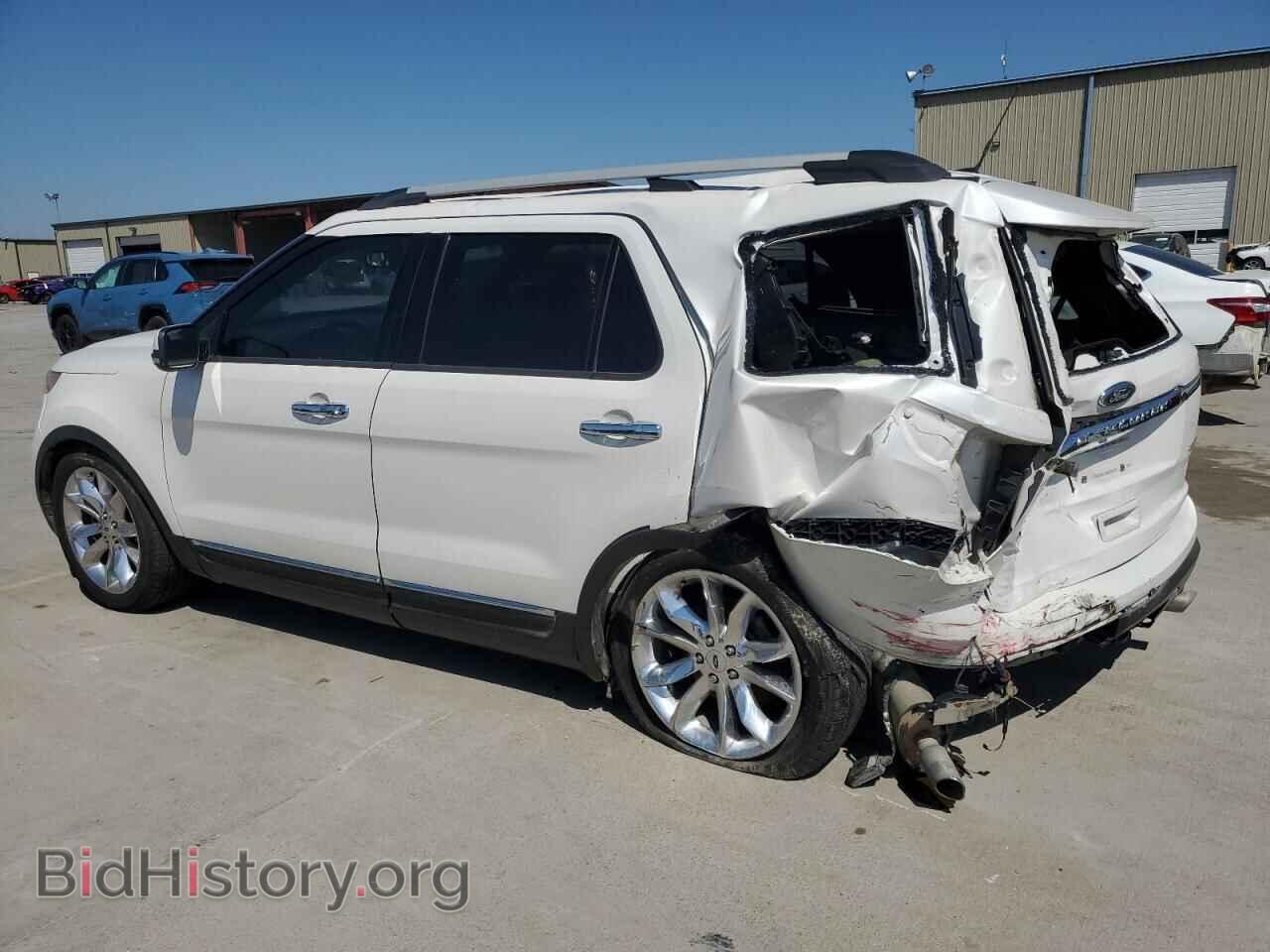 2013 Ford EXPLORER (VIN 1FM5K7F84DGA87805) — фото 2 из 12