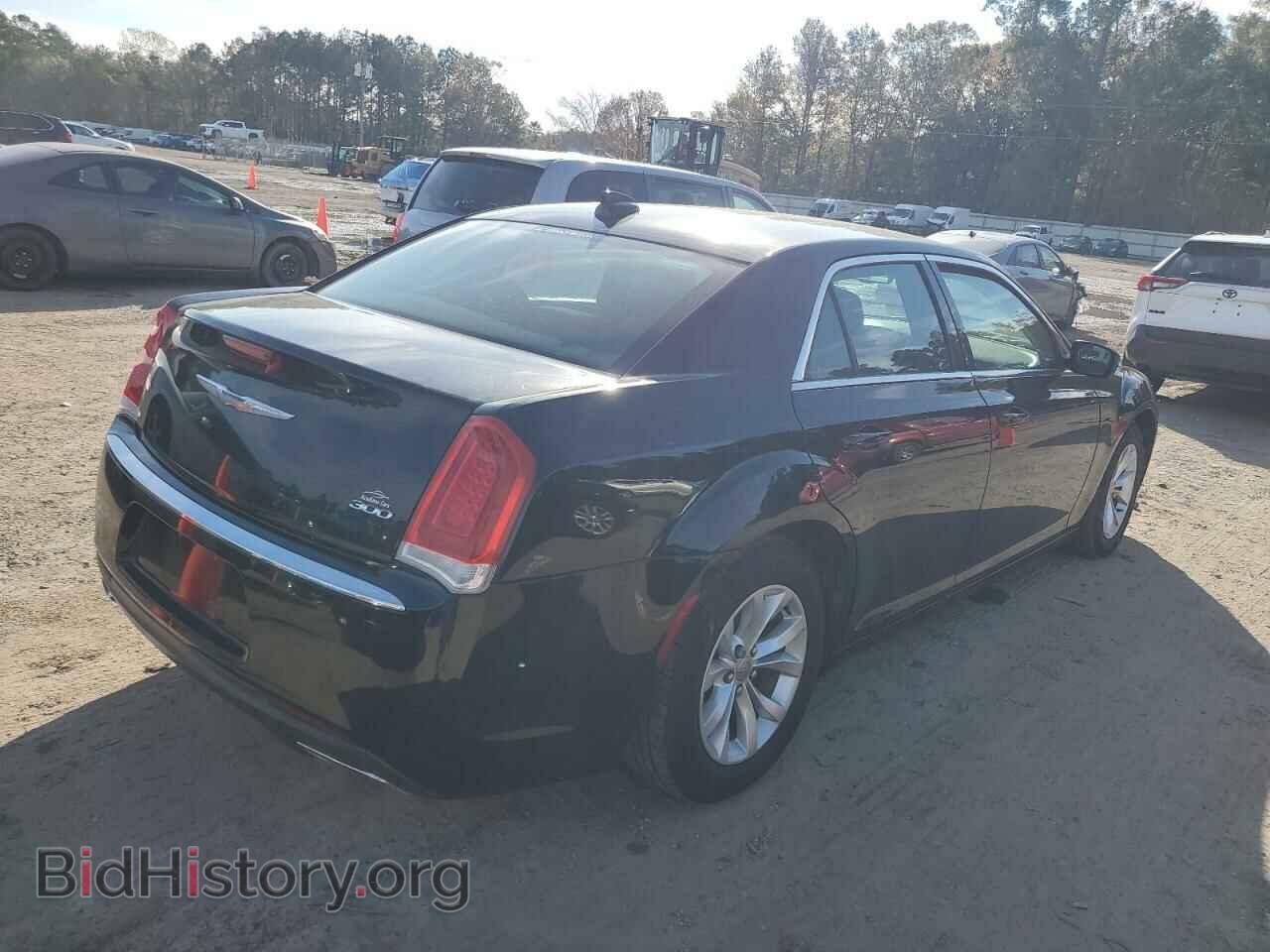 2015 CHRYSLER 300 - VIN: 2C3CCAAG5FH818399 - Фото 3