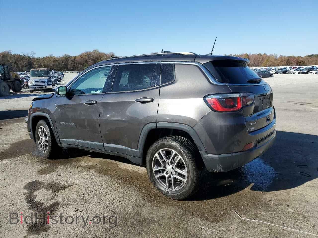 2017 JEEP COMPASS - VIN: 3C4NJDBB6HT636123 - Photo 2