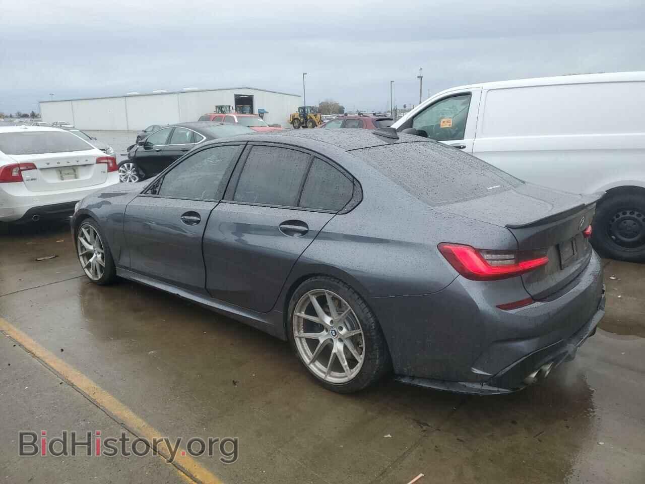 2021 BMW M3 - VIN: 3MW5U7J01M8B54730 - Фото 2