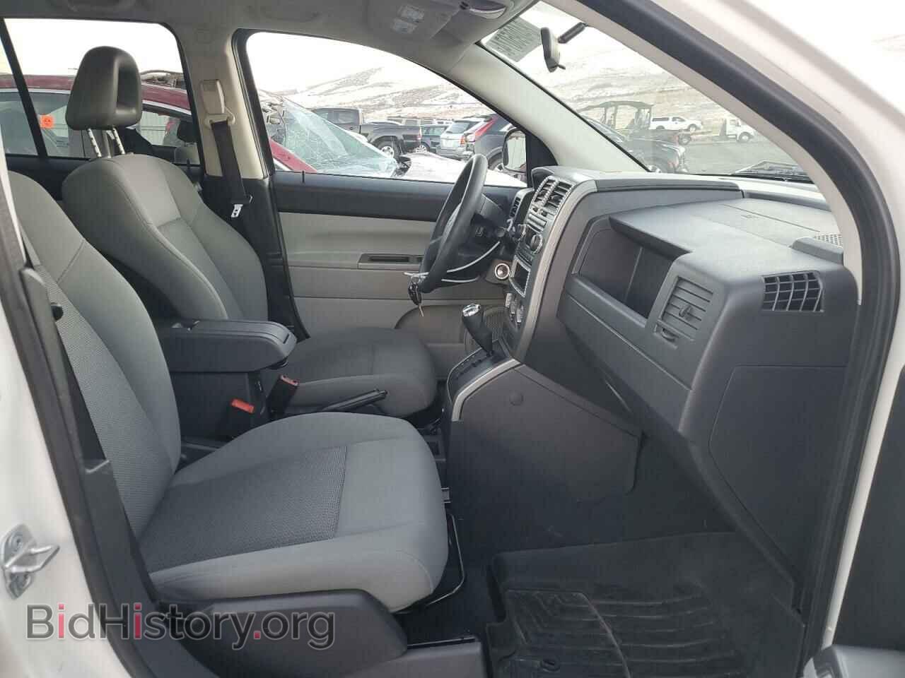2007 JEEP COMPASS - VIN: 1J8FF47W17D142704 - Фото 7