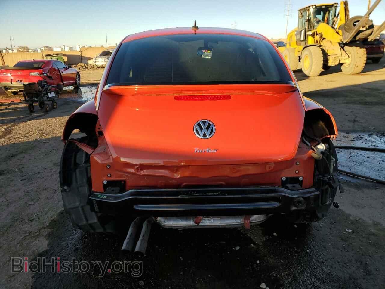 2019 VOLKSWAGEN BEETLE - VIN: 3VWFD7AT9KM712147 - Фото 6