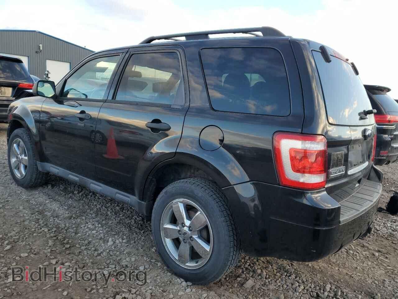 2011 FORD ESCAPE - VIN: 1FMCU9DGXBKB78904 - Фото 2