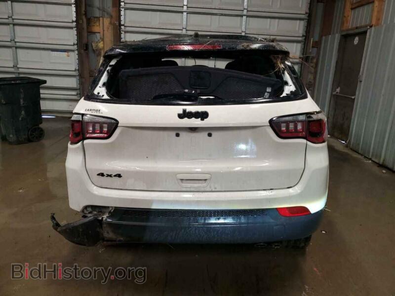 2020 Jeep COMPASS (VIN 3C4NJDBB8LT157453) — фото 6 из 12