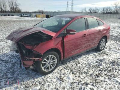 2017 Ford FOCUS SE, темно-бордовый — VIN 1FADP3F23HL340640, Copart