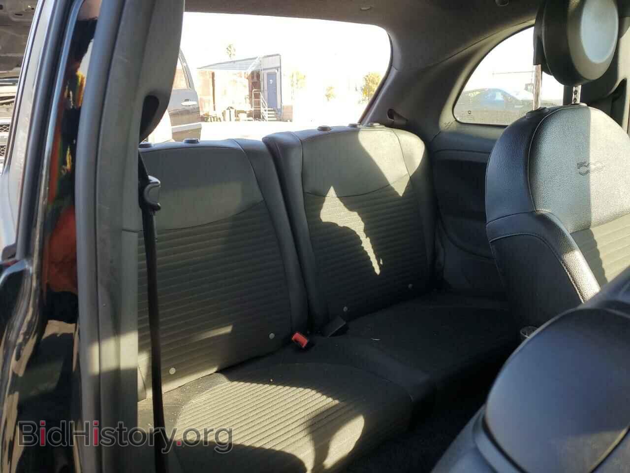 2015 FIAT 500 - VIN: 3C3CFFBR6FT721577 - Фото 10