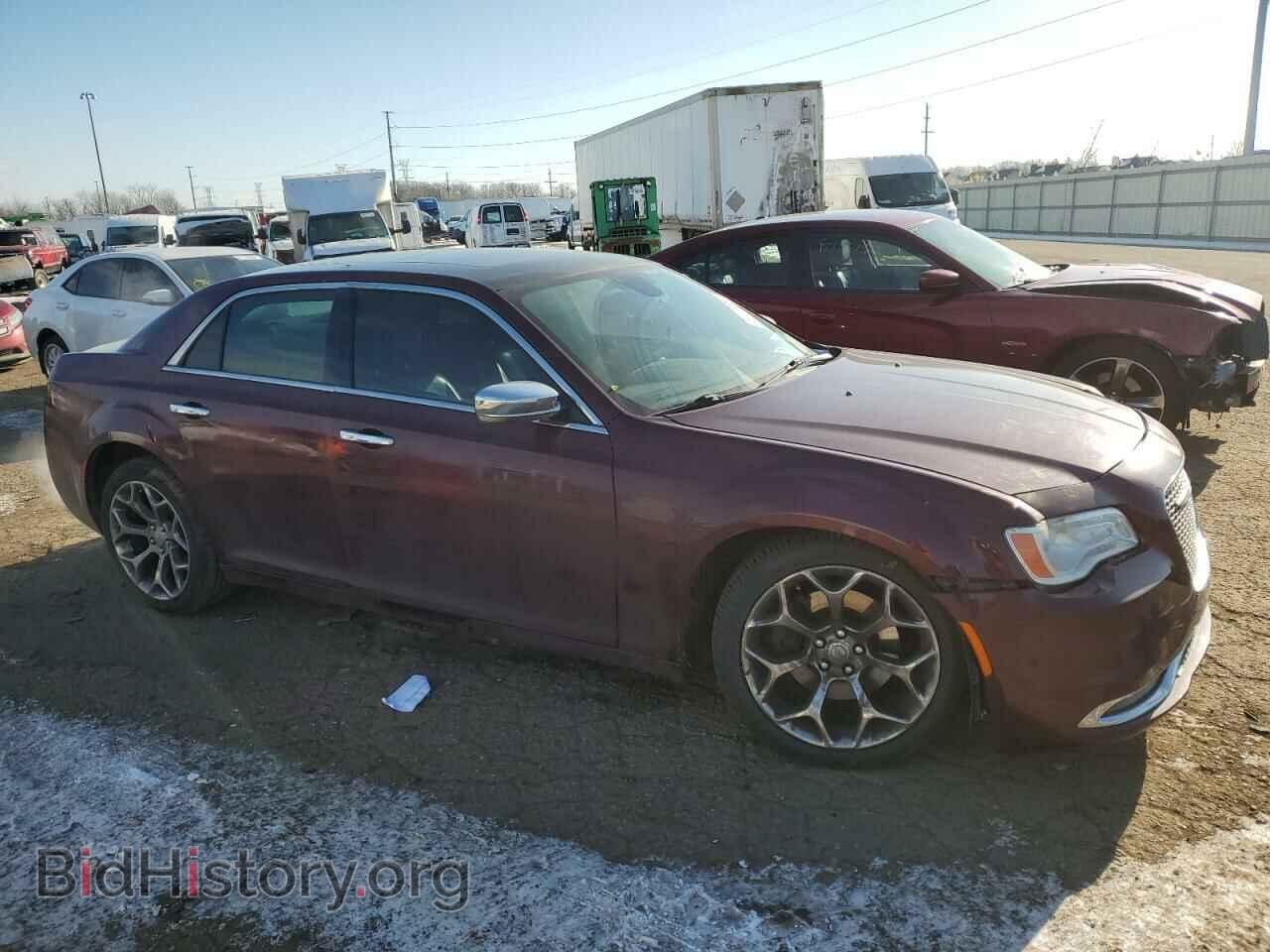 2011 CHRYSLER 300 - VIN: 2C3CA6CT1BH537000 - Фото 4