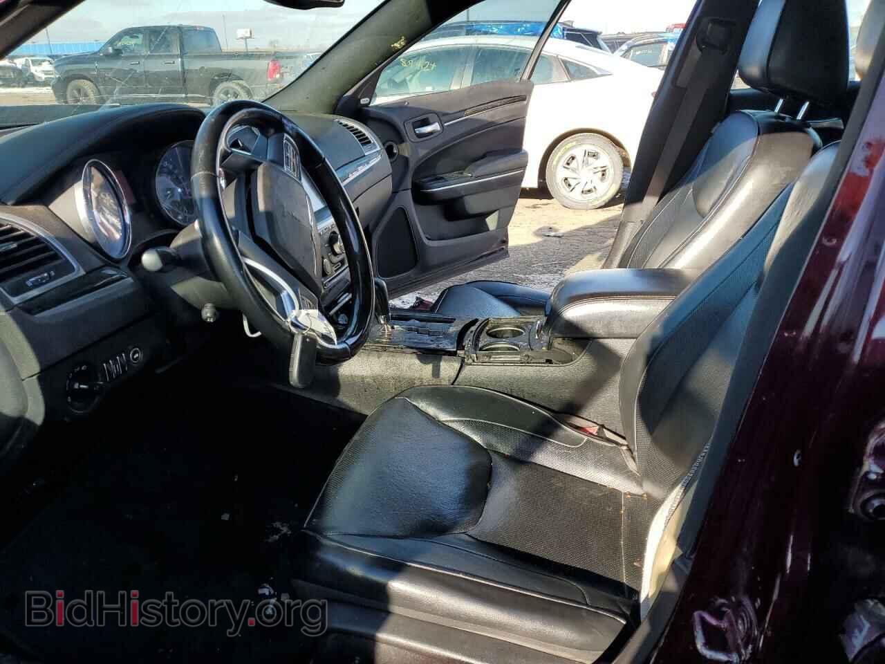 2011 CHRYSLER 300 - VIN: 2C3CA6CT1BH537000 - Фото 7