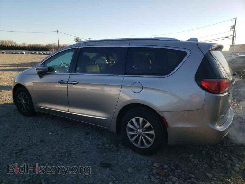 2018 Chrysler PACIFICA (VIN 2C4RC1BG0JR357362) — фото 2 из 14