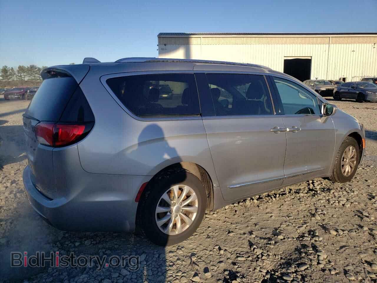2018 CHRYSLER PACIFICA - VIN: 2C4RC1BG0JR357362 - Photo 3