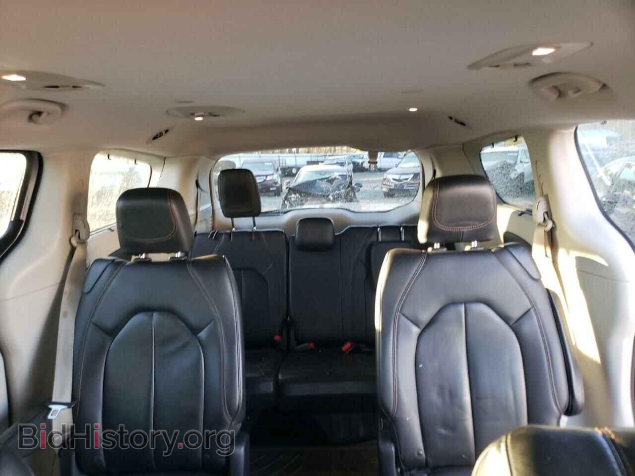 2018 CHRYSLER PACIFICA - VIN: 2C4RC1BG0JR357362 - Photo 10