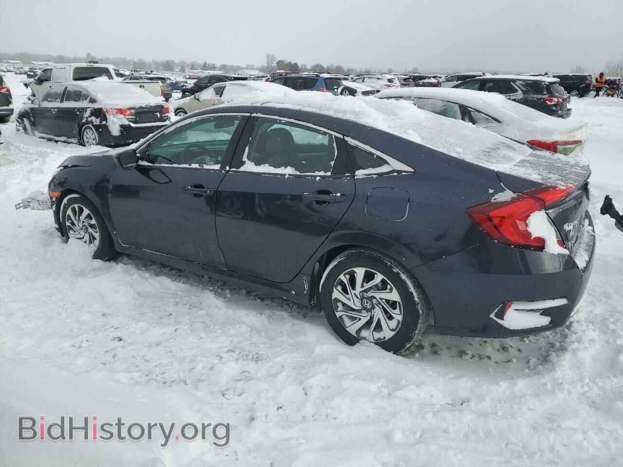 2018 HONDA CIVIC - VIN: 2HGFC2F70JH584934 - Фото 2