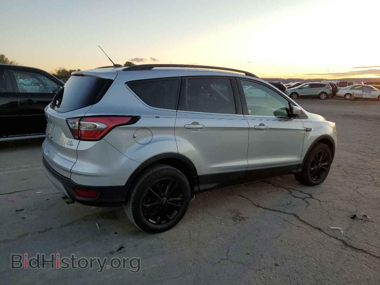 2017 FORD ESCAPE - VIN: 1FMCU9GDXHUB94311 - Фото 3