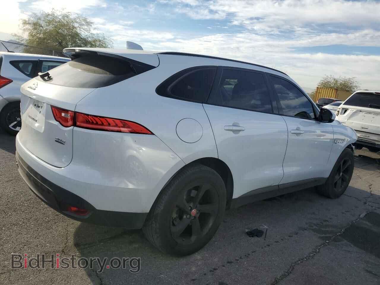 2017 JAGUAR F-PACE - VIN: SADCJ2BN7HA099232 - Фото 3