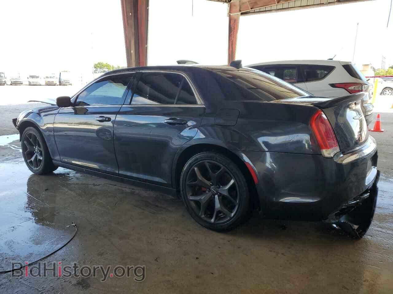 2015 CHRYSLER 300 - VIN: 2C3CCAAG1FH930598 - Фото 2