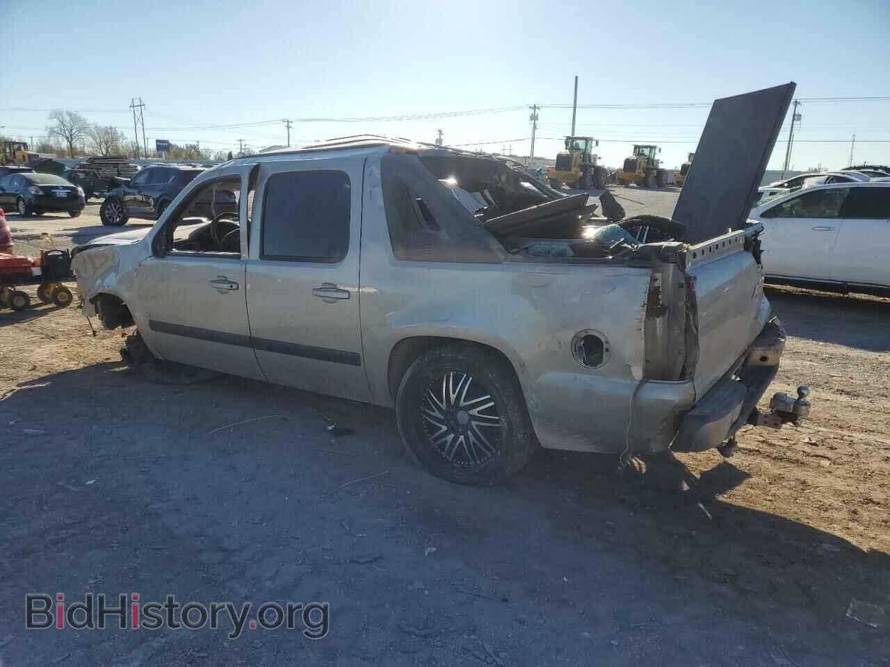 2007 CHEVROLET AVALANCHE - VIN: 3GNEC12007G254448 - Фото 2