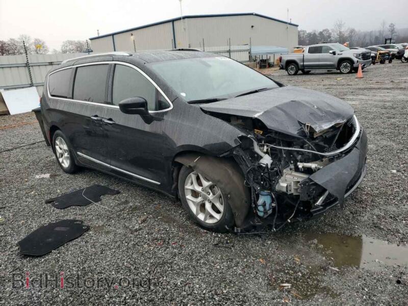 2020 Chrysler PACIFICA (VIN 2C4RC1BG9LR111042) — photo 4 of 14