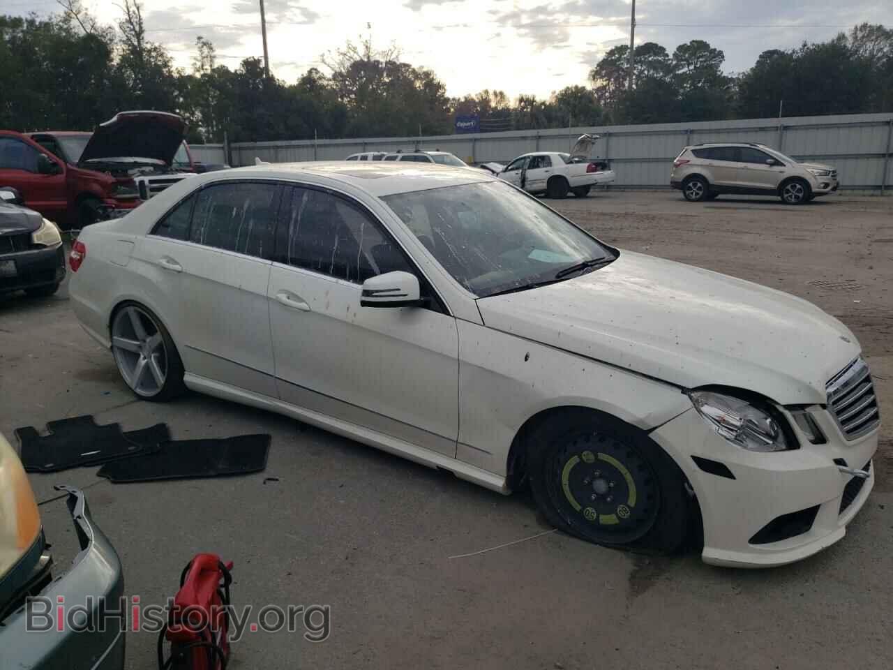 2011 MERCEDES-BENZ E-CLASS - VIN: WDDHF5GB2BA275264 - Фото 4