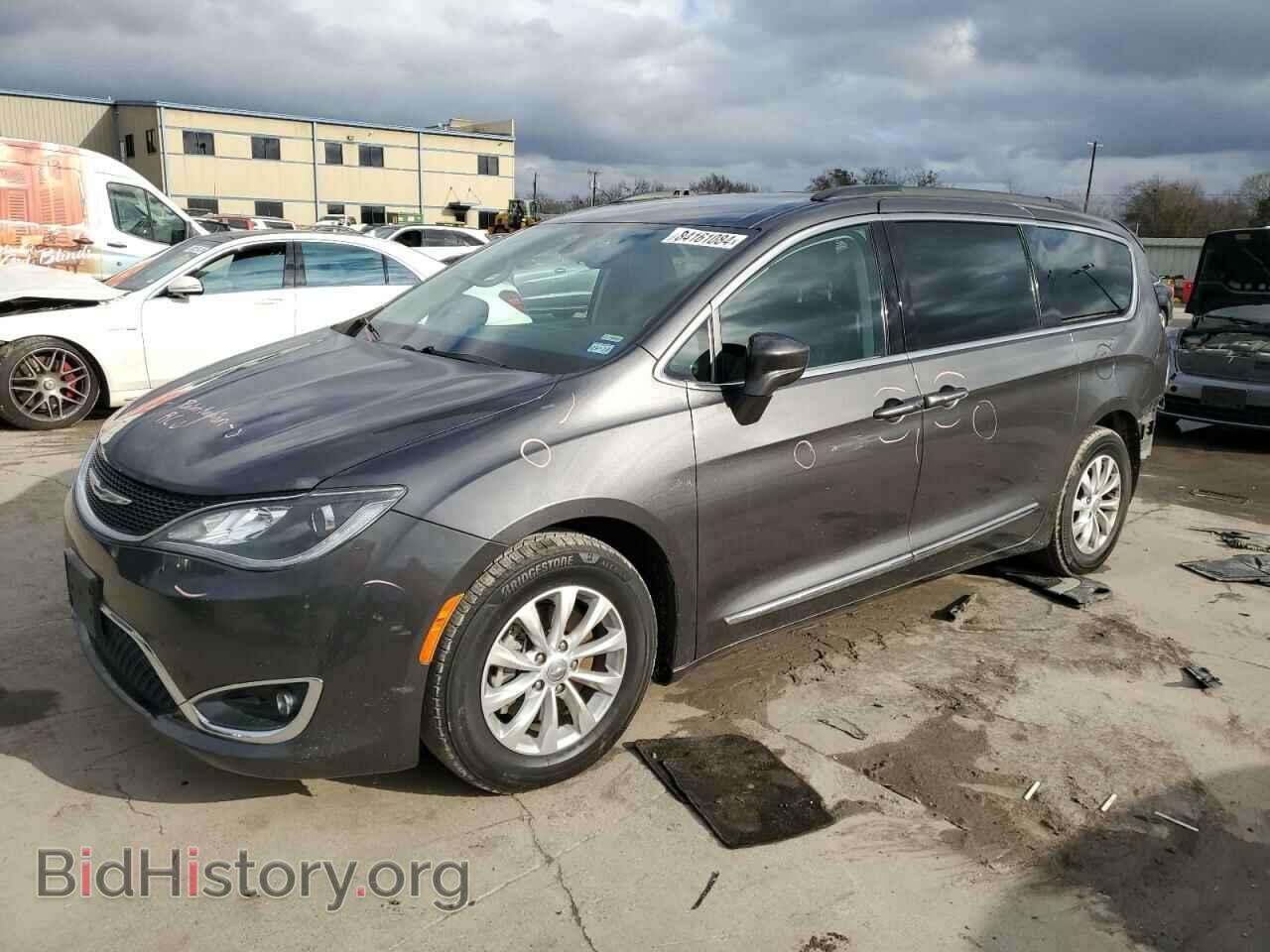 Фотография 2C4RC1BG5HR583472 - CHRYSLER PACIFICA 2017