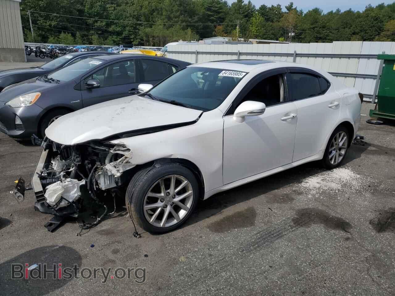 Photo JTHCF5C29B2035194 - LEXUS IS 2011