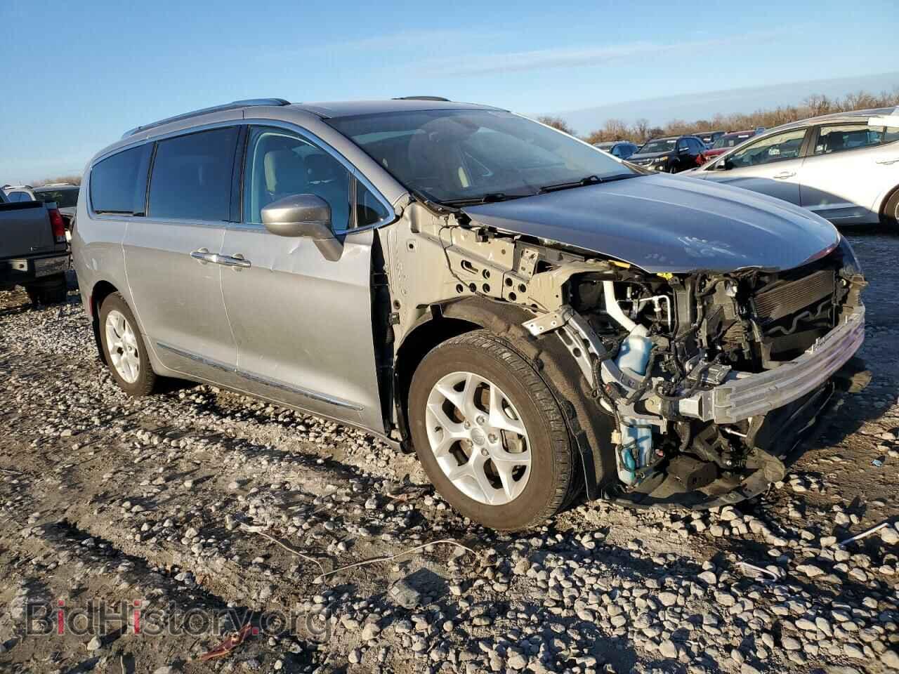 2017 CHRYSLER PACIFICA - VIN: 2C4RC1EG1HR644053 - Photo 4
