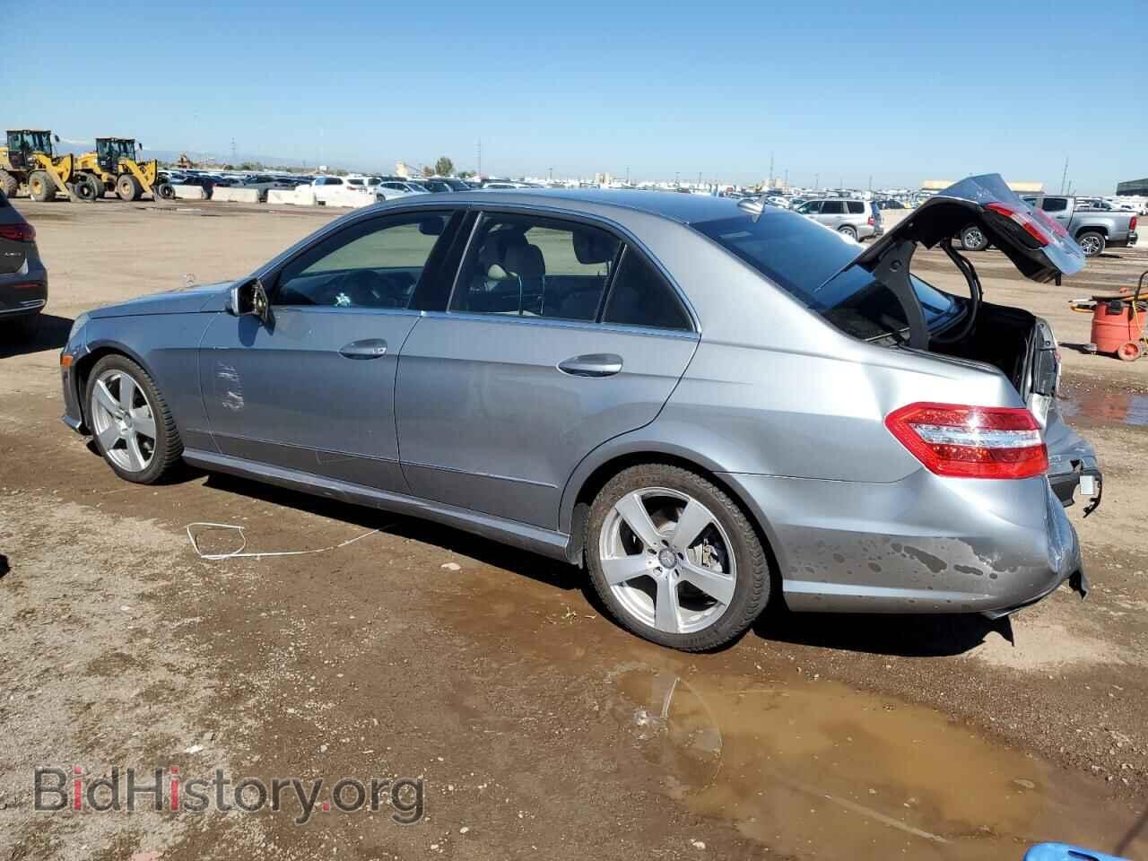 2010 MERCEDES-BENZ E-CLASS - VIN: WDDHF8HB2AA188883 - Фото 2