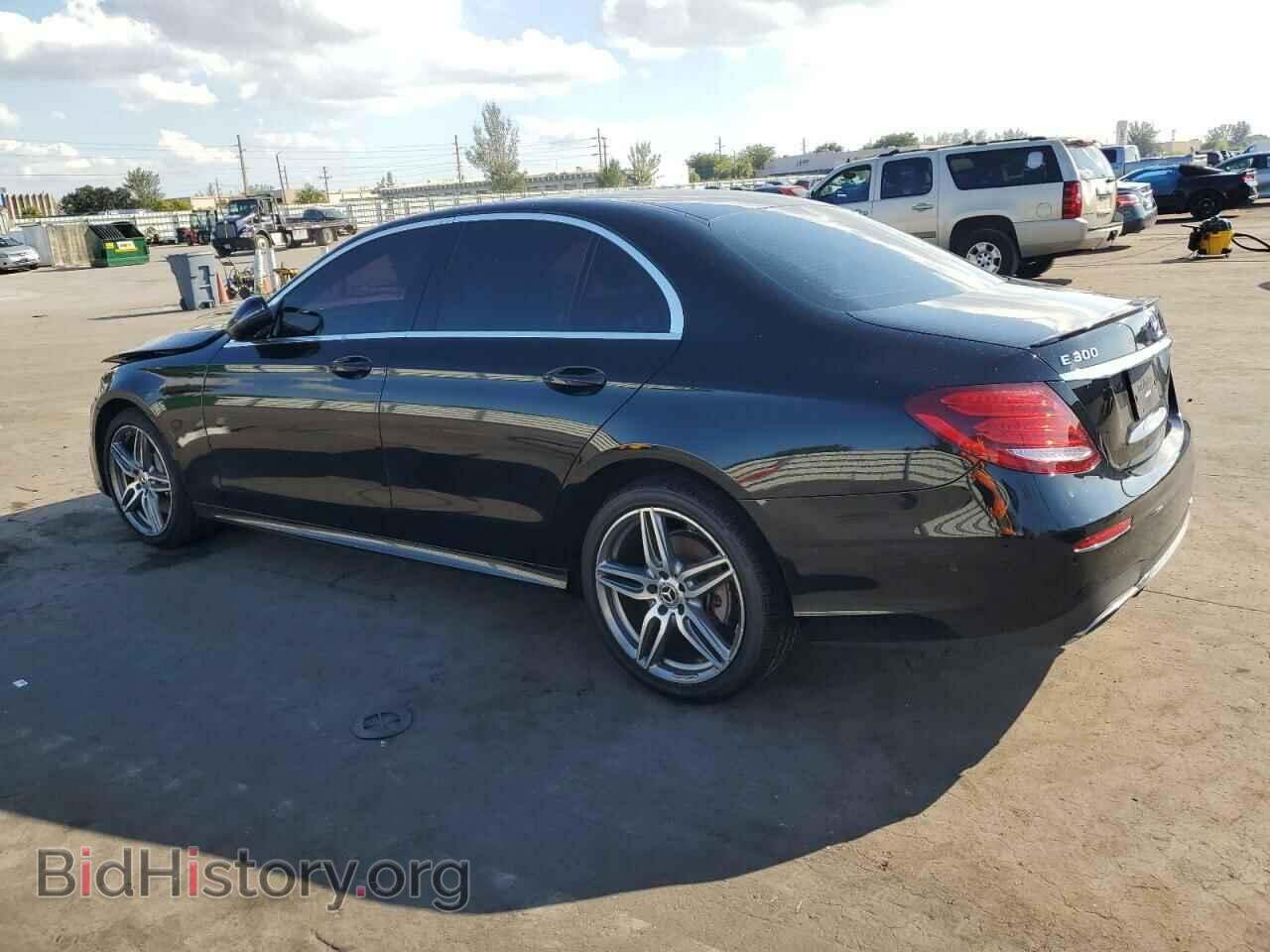 2018 MERCEDES-BENZ E-CLASS - VIN: WDDZF4JB0JA479096 - Фото 2