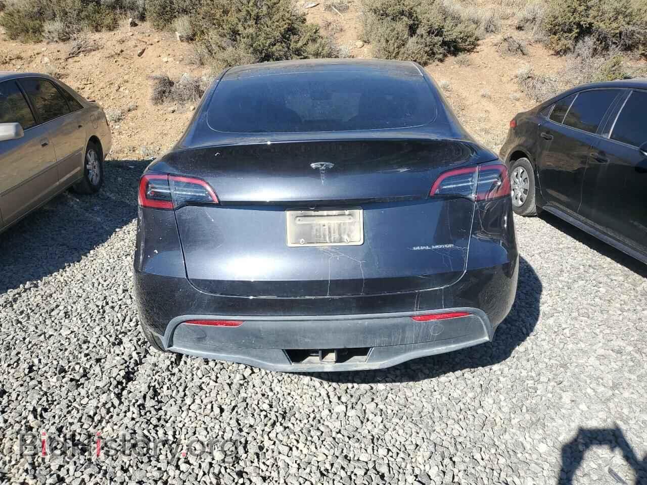 2025 TESLA MODEL Y - VIN: 7SAYGDEE9SA357725 - Photo 6