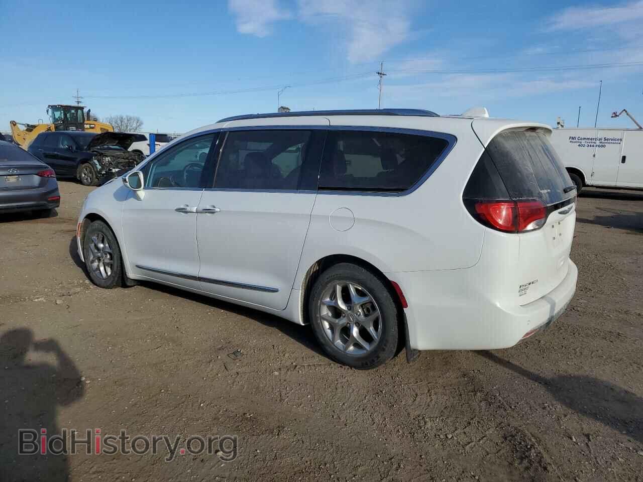 2017 CHRYSLER PACIFICA - VIN: 2C4RC1GG7HR508510 - Фото 2