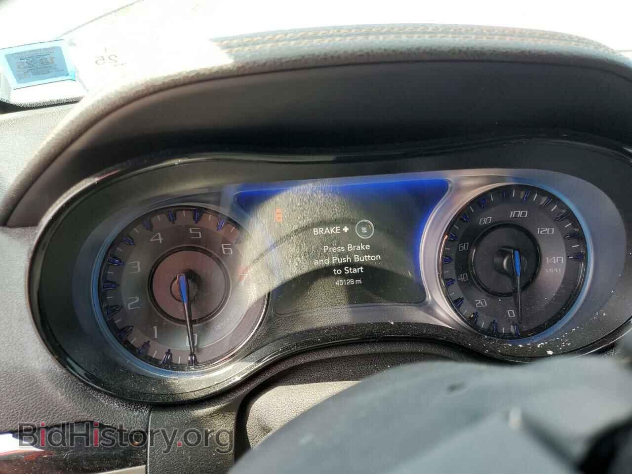 2017 CHRYSLER 300 - VIN: 2C3CCAGG7HH631076 - Фото 9