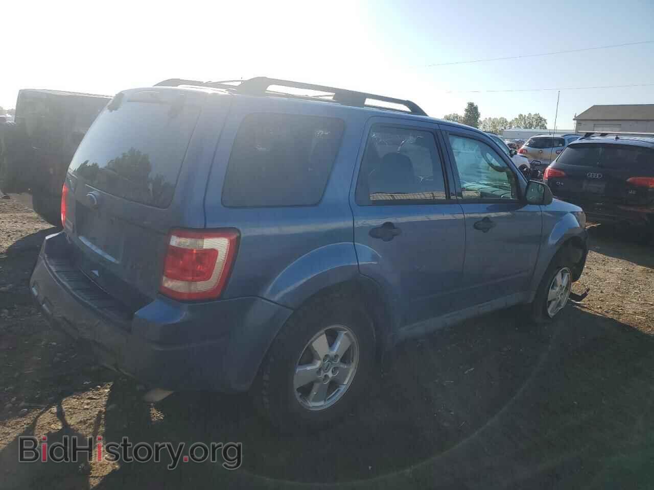 2010 FORD ESCAPE - VIN: 1FMCU9D7XAKB87035 - Фото 3