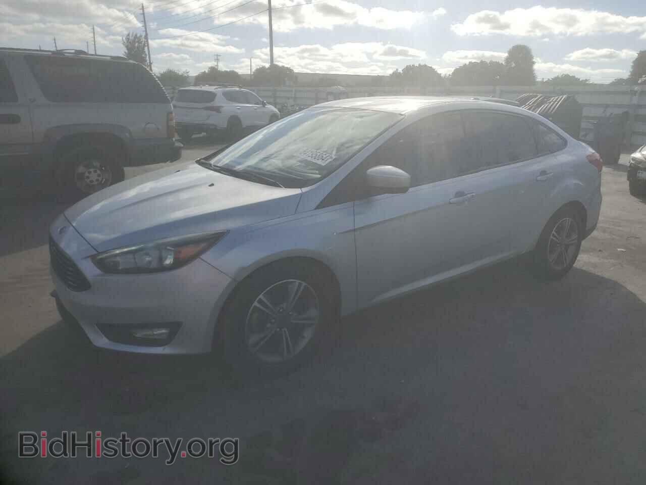 Photo 1FADP3FE7JL243182 - FORD FOCUS 2018