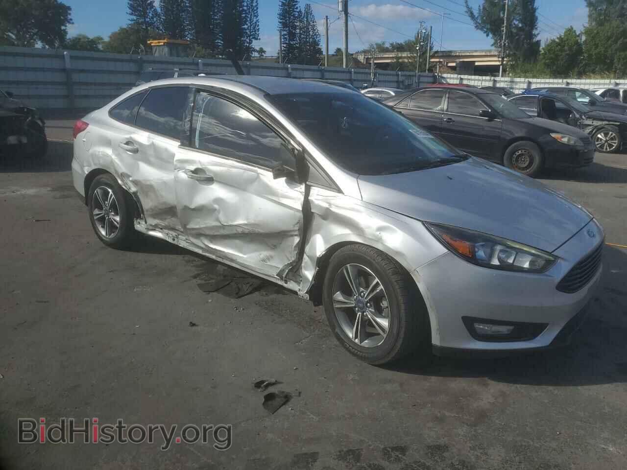 2018 FORD FOCUS - VIN: 1FADP3FE7JL243182 - Фото 4