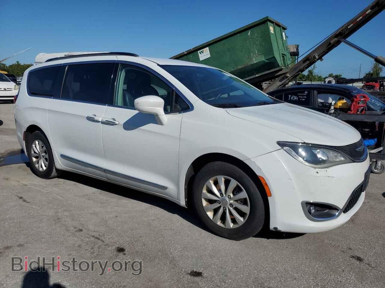 2017 CHRYSLER PACIFICA - VIN: 2C4RC1BG5HR576411 - Фото 4