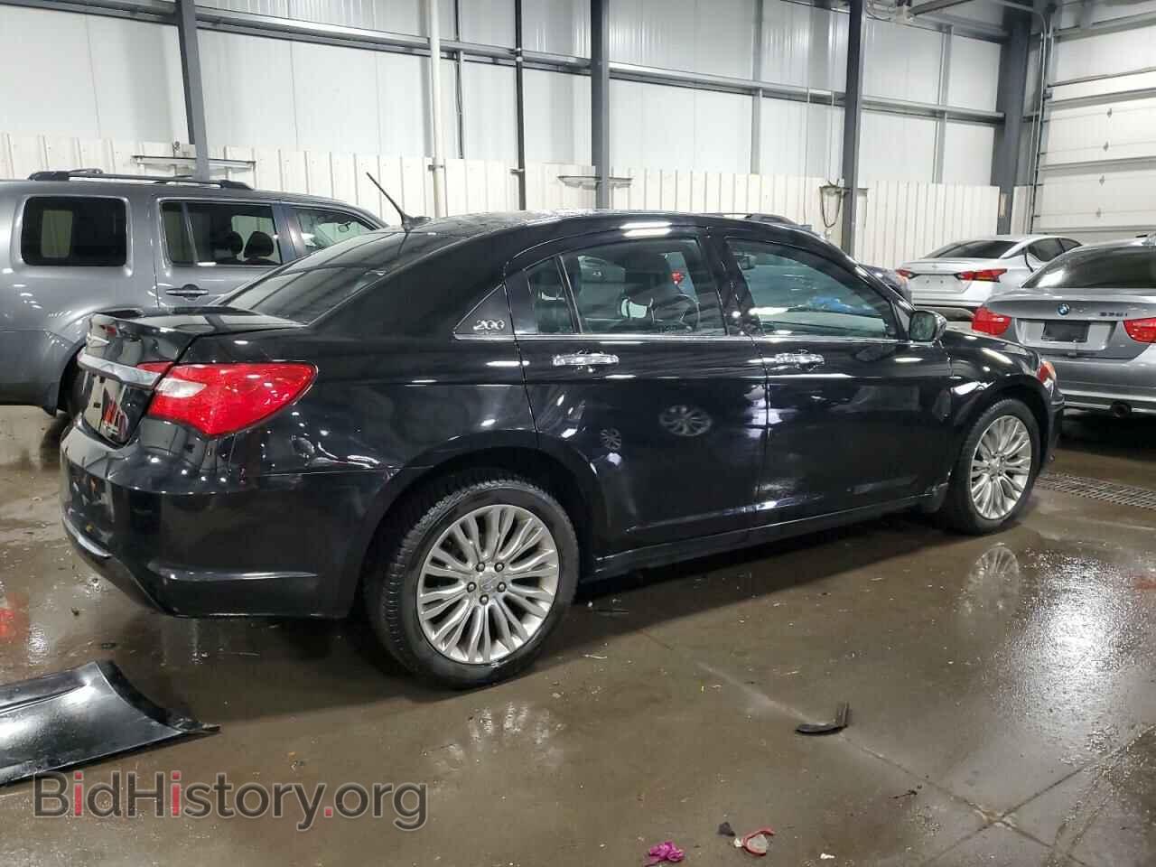 2011 CHRYSLER 200 - VIN: 1C3BC2FG0BN607641 - Фото 3