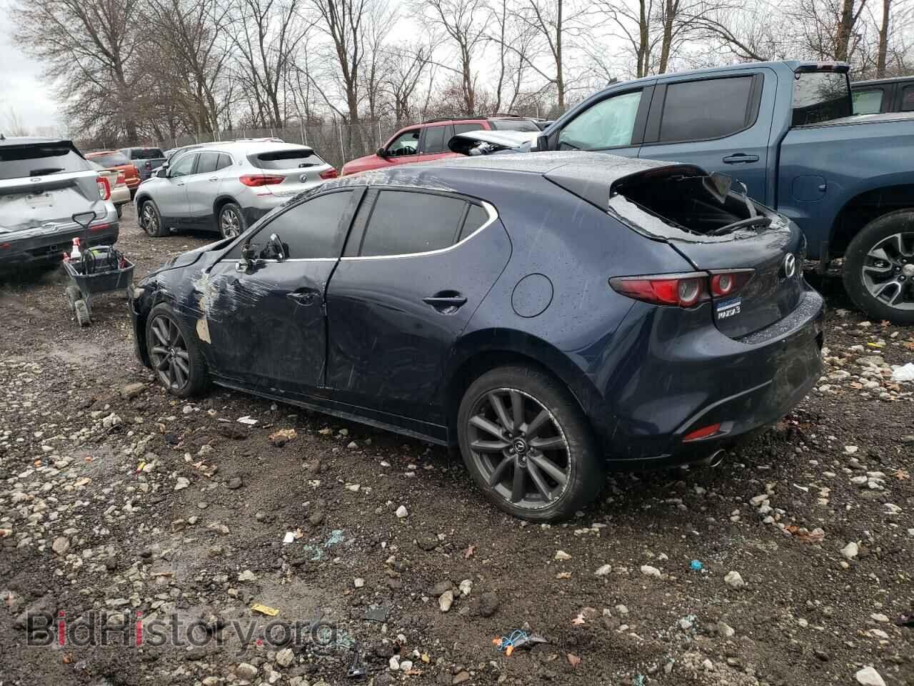 2020 MAZDA 3 - VIN: JM1BPALM0L1175162 - Photo 2