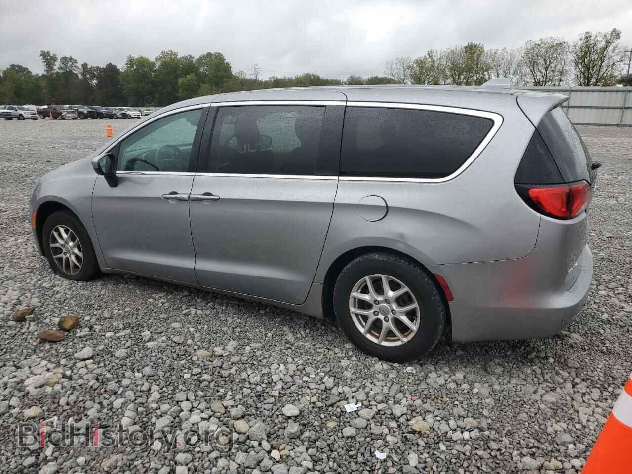 2017 CHRYSLER PACIFICA - VIN: 2C4RC1DG3HR621195 - Photo 2