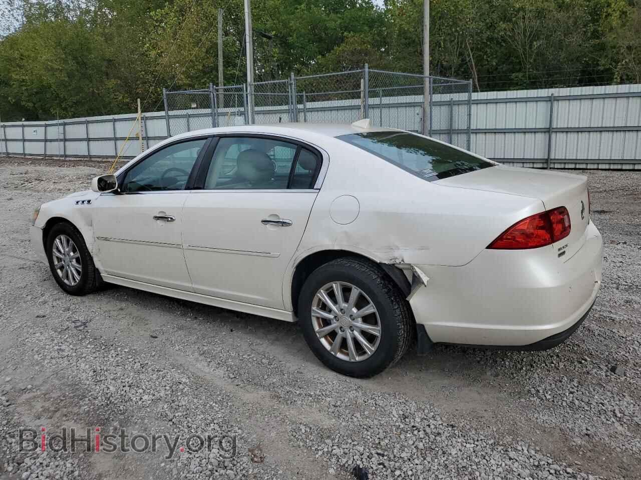 2011 BUICK LUCERNE - VIN: 1G4HC5EM1BU118312 - Фото 2
