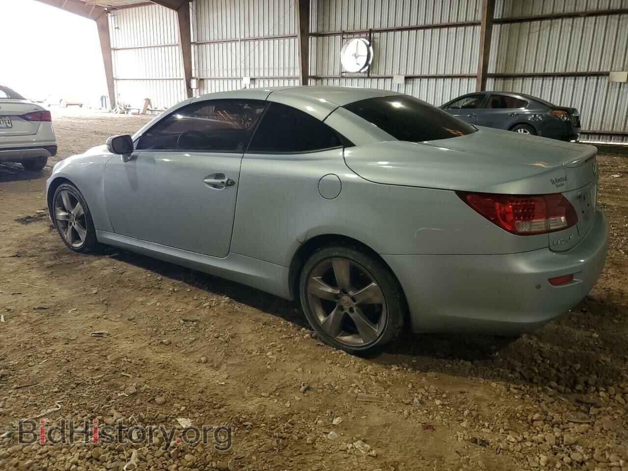 2010 LEXUS IS - VIN: JTHFF2C26A2510682 - Photo 2