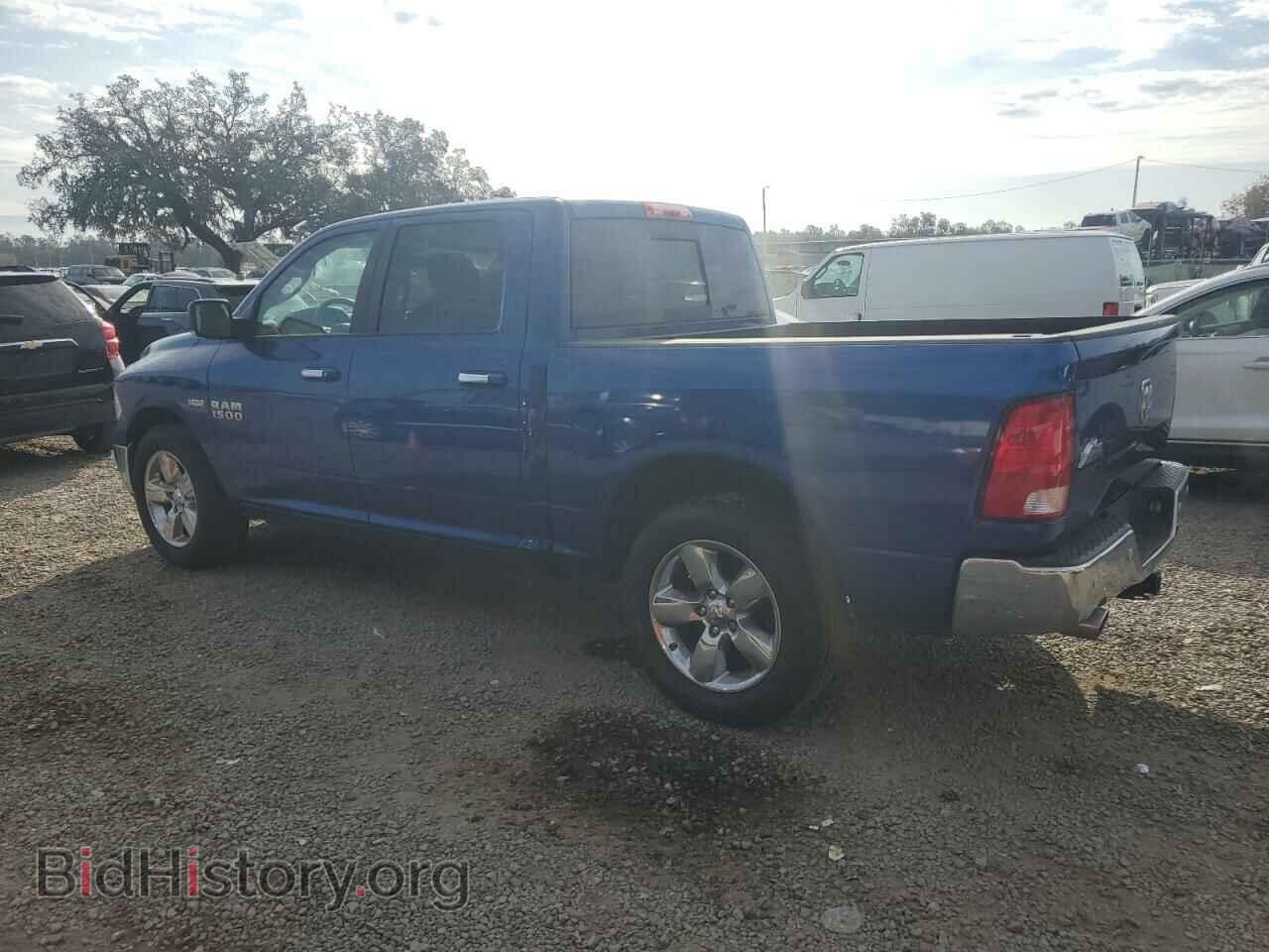 2017 RAM 1500 - VIN: 3C6RR6LT2HG687213 - Фото 2