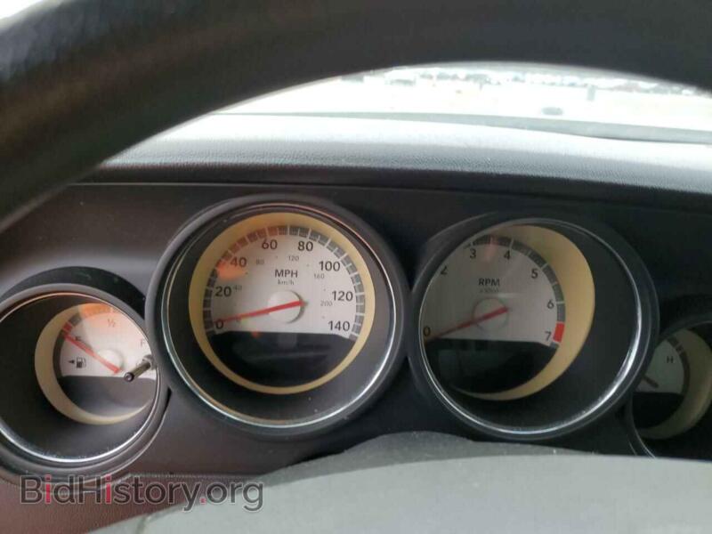 2010 Dodge CHALLENGER (VIN 2B3CJ4DV1AH190834) — photo 9 of 12