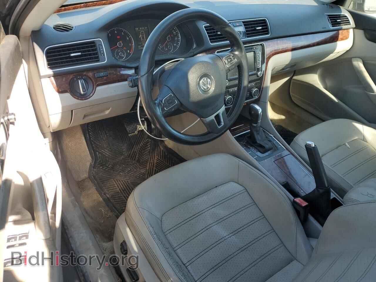 2012 VOLKSWAGEN PASSAT - VIN: 1VWCH7A35CC028514 - Фото 8
