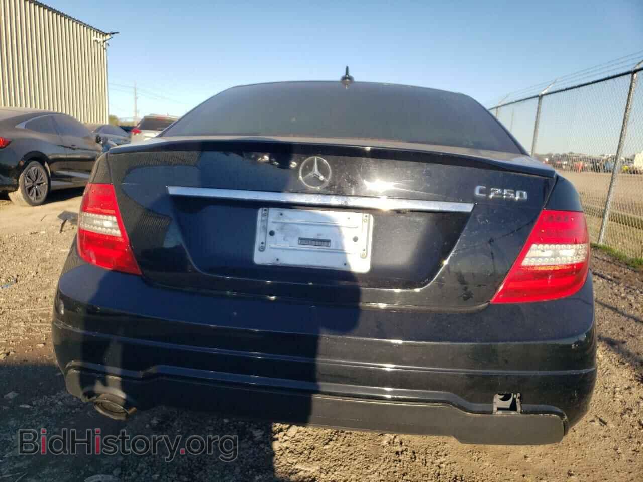 2014 MERCEDES-BENZ C-CLASS - VIN: WDDGF4HB2EG245882 - Фото 6